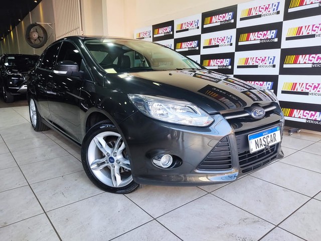 FORD FOCUS SEDAN SE 2.0 16V POWERSHIFT  AUT  2015