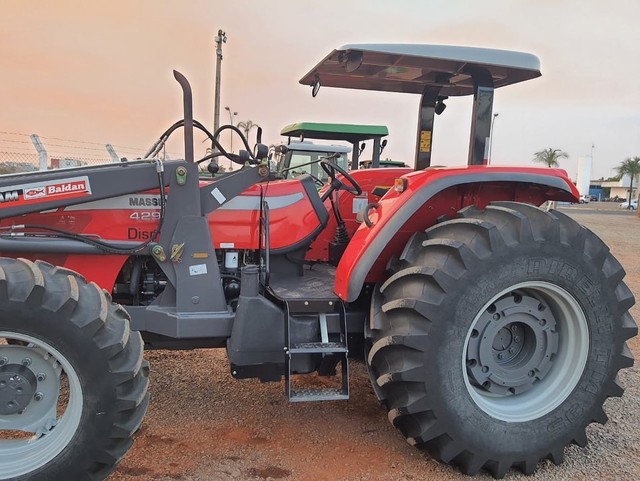 MASSEY FERGUSON 4297