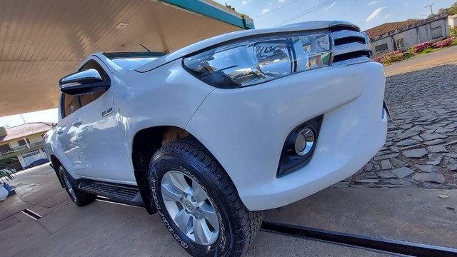 HILUX SRV AUT DIESEL ÚNICO DONO