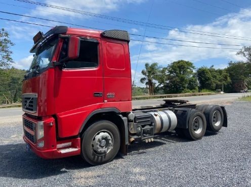 CAMINHÃO VOLVO FH 480 2013