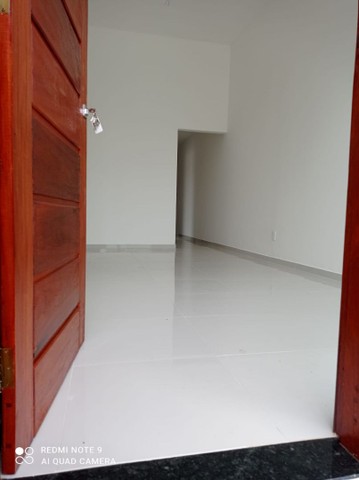 Casa sendo 3/4 e uma suíte no bairro sim  - Foto 4