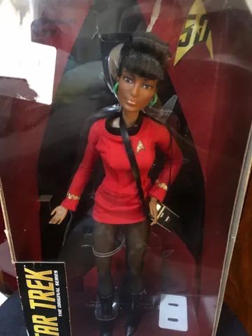 Barbie Collector Star Trek 50 anos UHURA - completa com caixa