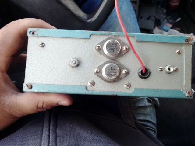 Rádio antigo de Carro , não está funcionando. - Foto 3