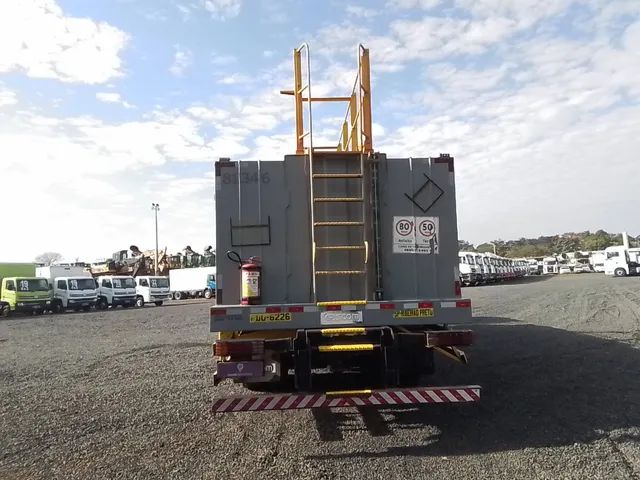 Mercedes-Benz Atego 2730 6X4 2017/2018 - Foto 5