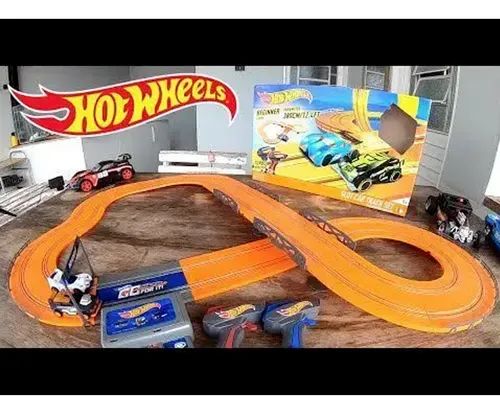 Pista Hot Wheels Rei do Looping Loop Star Mattel