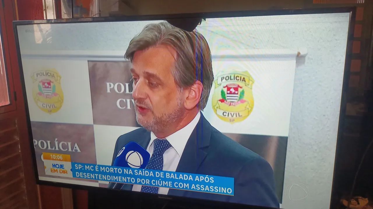 Tv LG 42 polegadas não é Smart e não tem conversor digital embutido mas vai com um - Foto 4