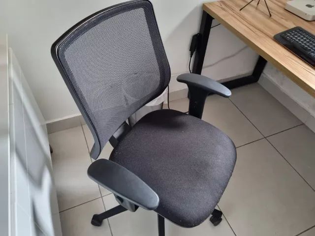 Cadeira Escritório Flexform Uni All Black (Usado)