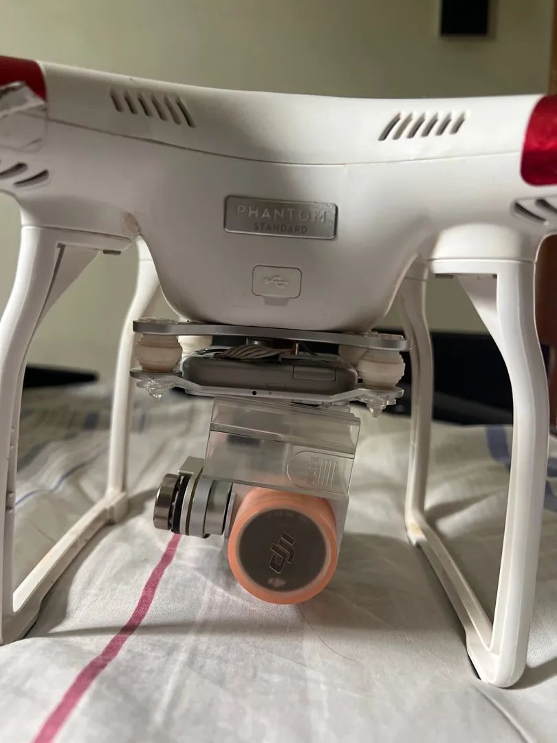 Drone DJI Phantom 3 Standard - Drones - Piedade 1349646826 | OLX