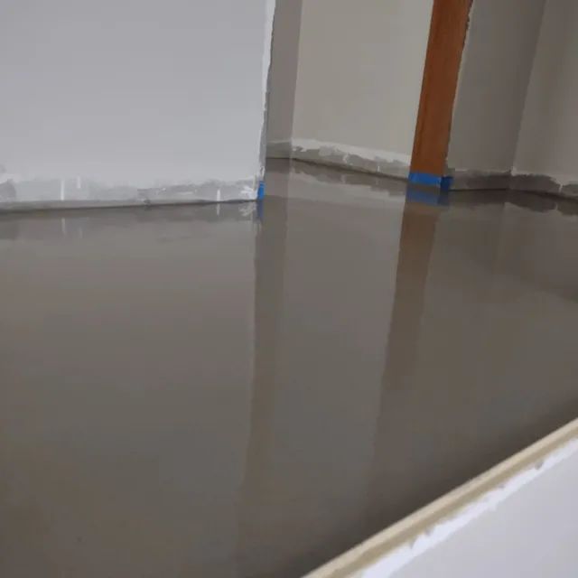 Piso vinílico colado  - Foto 5