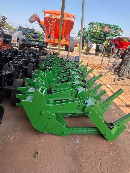 Partes Linhas plantadeira TATU ULTRA FLEX  - Foto 2