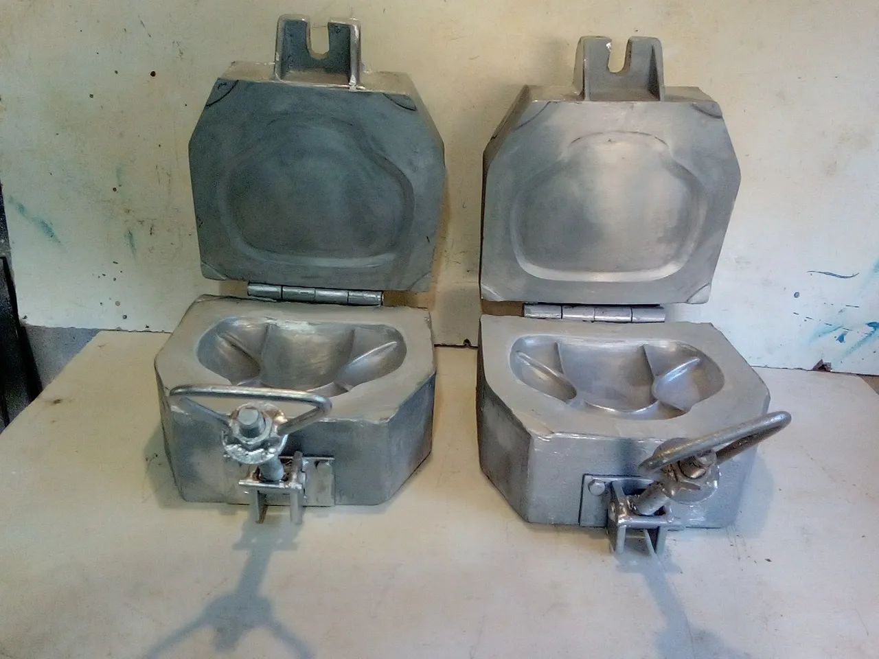 Moldes para injetar poliuretano. - Foto 2