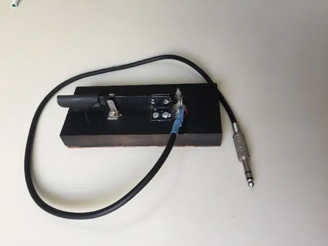 Manipulador para telegrafia - CW - usado - bem conservado - Handmade - Foto 3