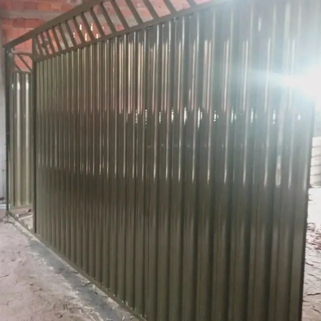 PORTÃO PARA GARAGEM GRANDE METALON E CHAPA ANDULADA GALVANIZADO METALÚRGICA JG  - Foto 2