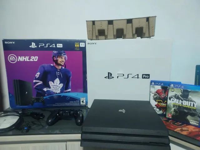 Playstation 4 pro online nhl 20 bundle