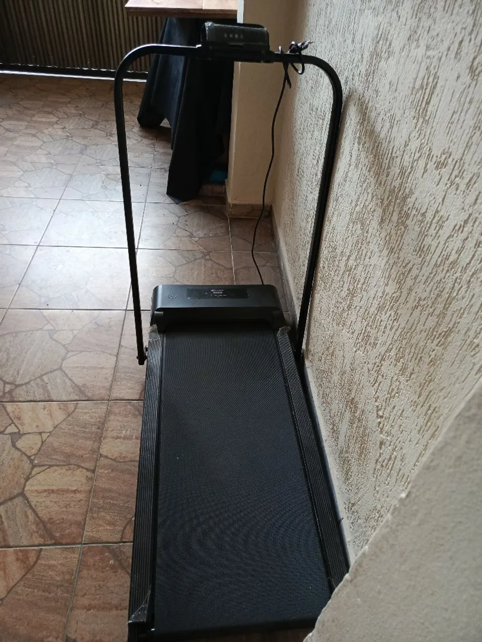 Esteira Elétrica Compacta para Exercícios