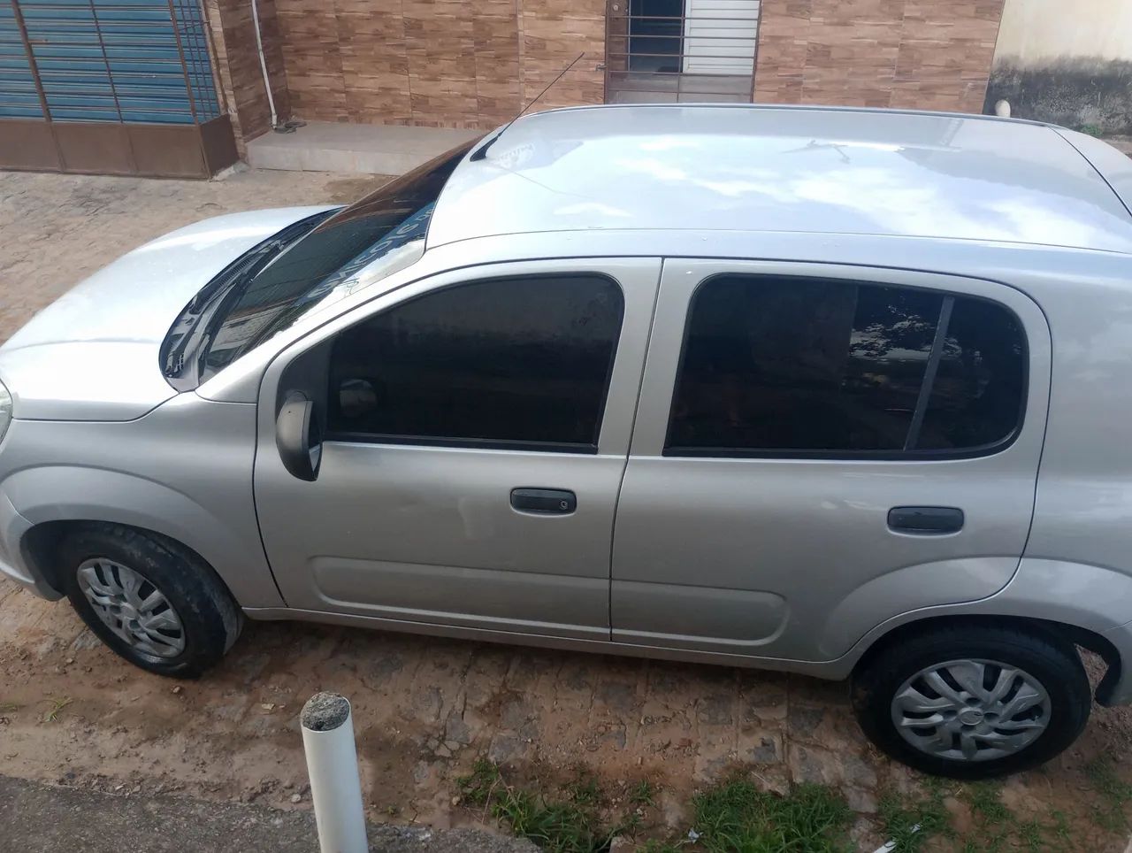 FIAT UNO DRIVE 2018 - Foto 3