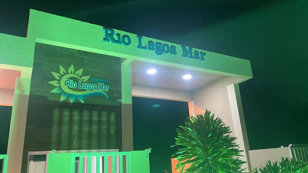 Terreno em condomínio beira mar