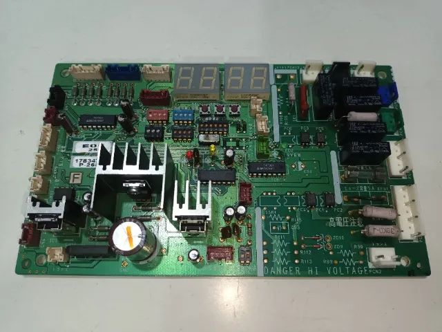 Placa de Ar-condicionado - Hitachi (17B29348A)