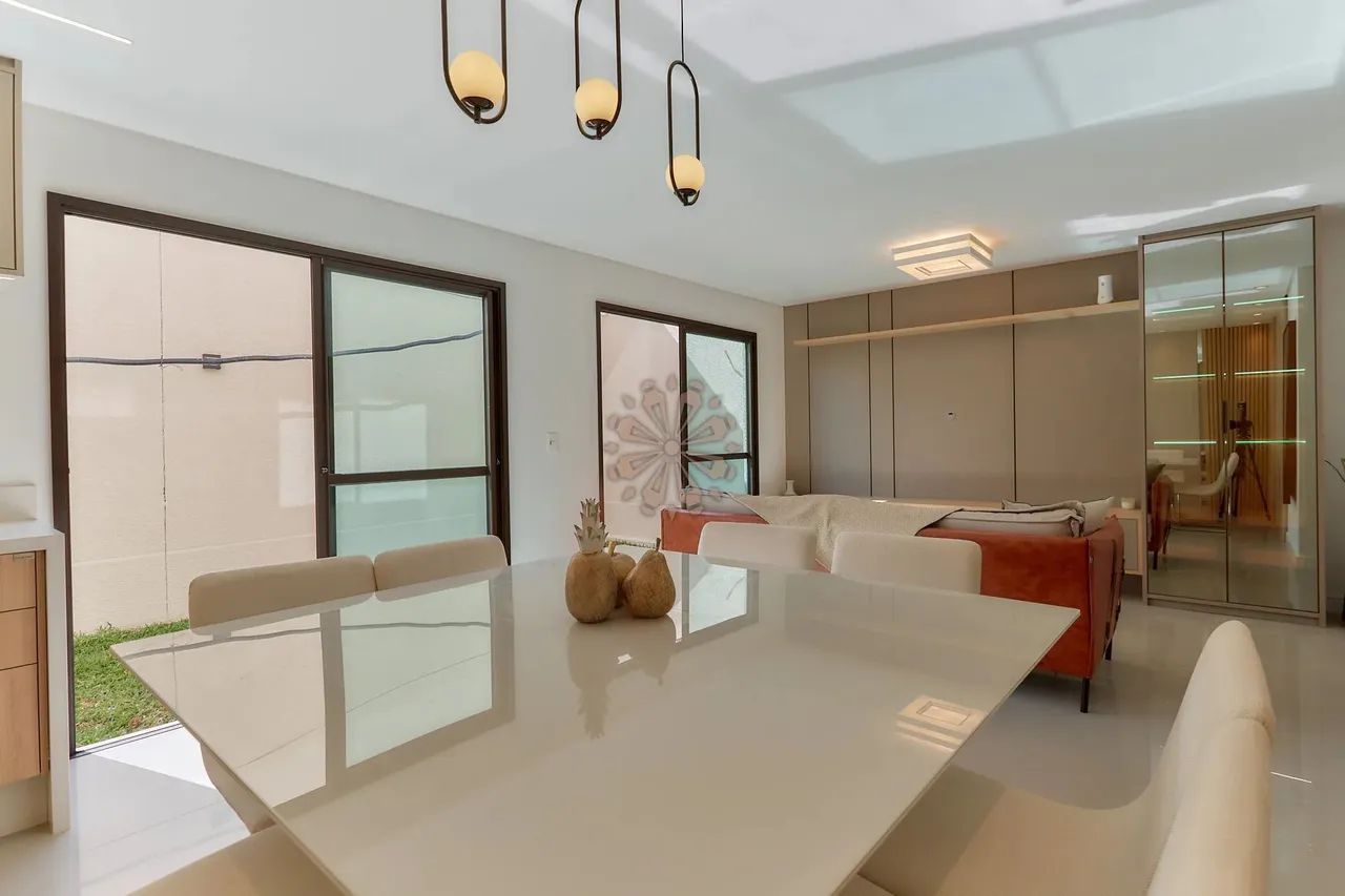 Casa Condomínio Centro de Santa Felicidade, com playground, espaço fitness, quintal. - Foto 4