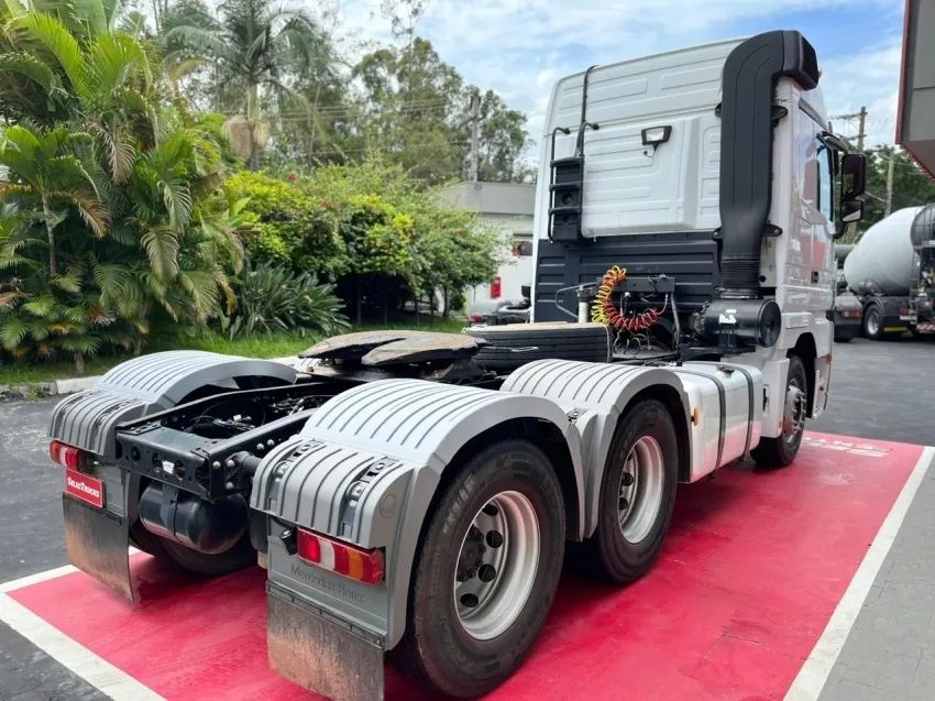 Mercedes-Benz Actros 2651 6x4. - Foto 10