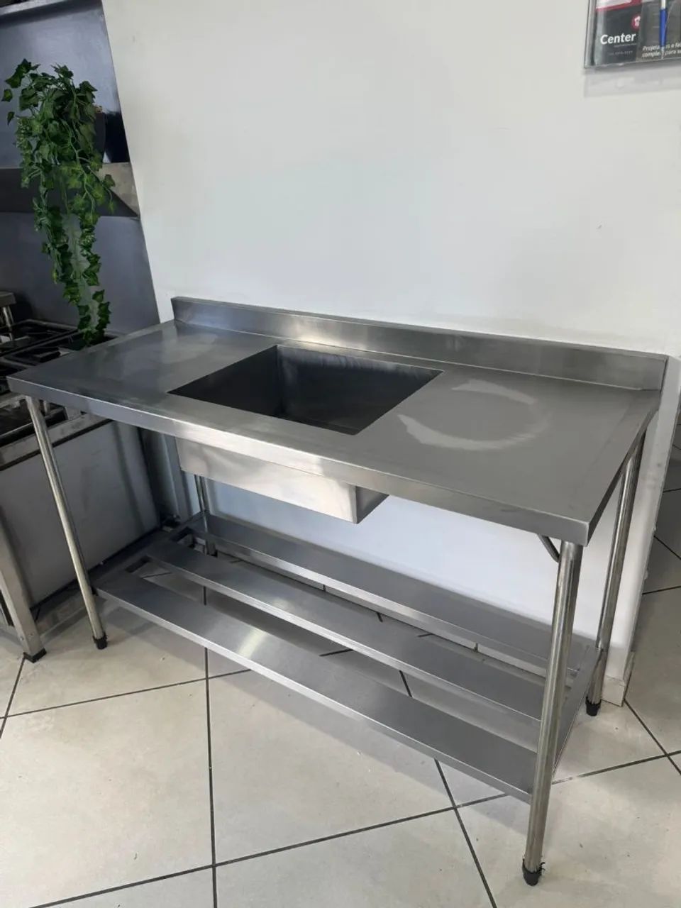 Mesa de Aço Inox com Cuba para Cozinha