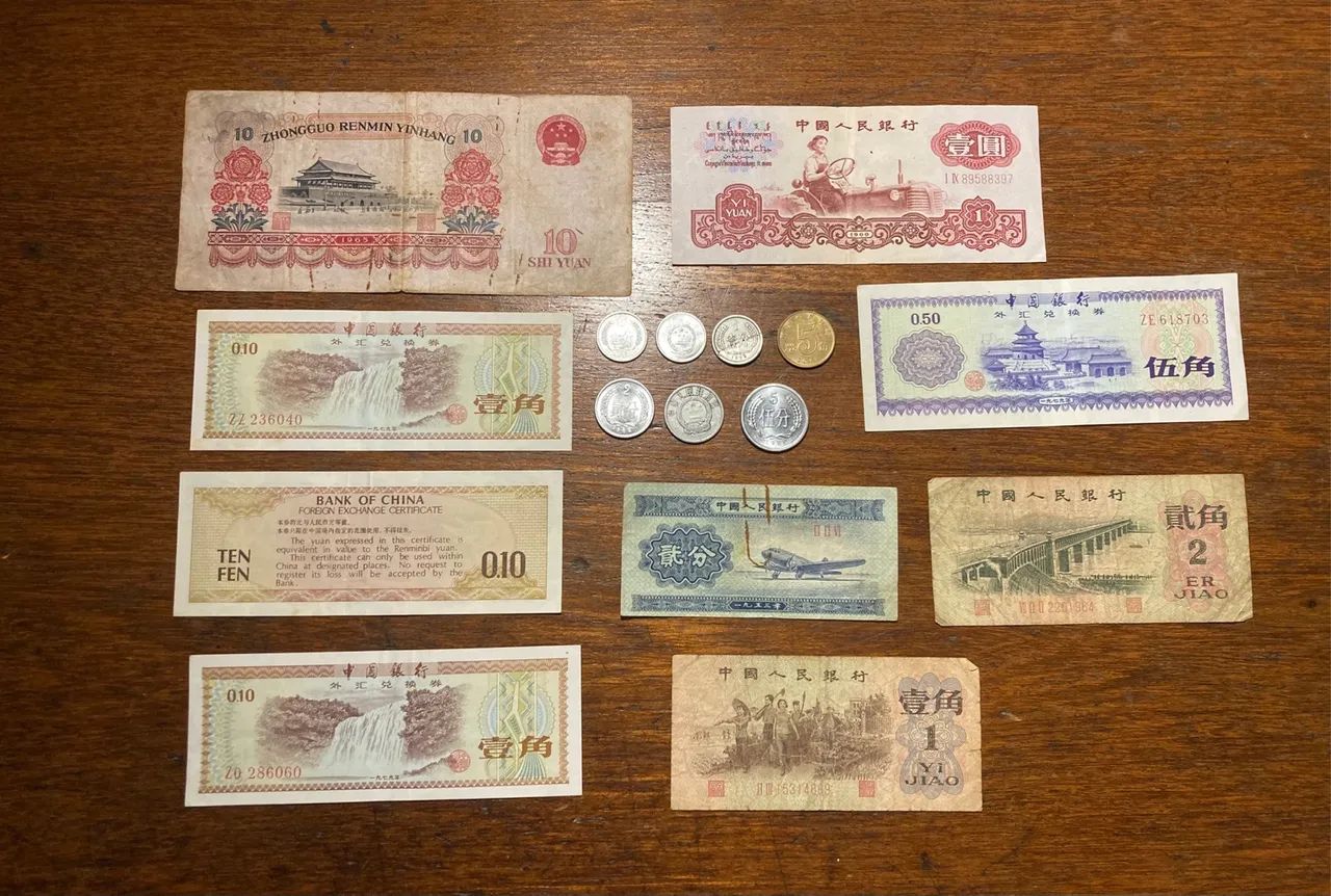 Coleção de Cédulas e Moedas Antigas da Asia  - Foto 5