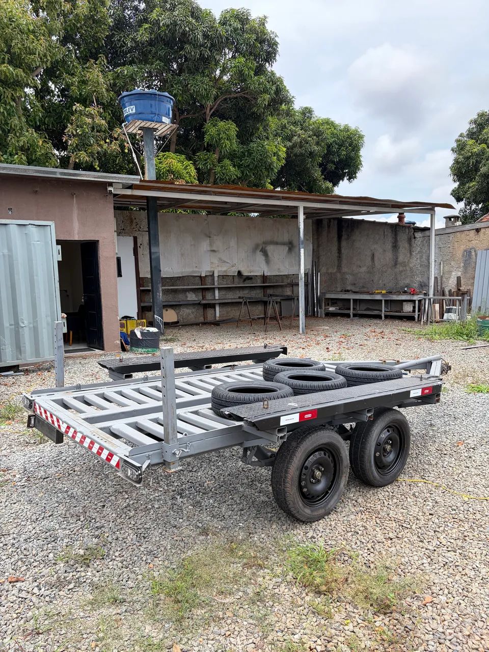 CARRETINHA TRUCADA PARA CARROS E MÁQUINAS  - Foto 2