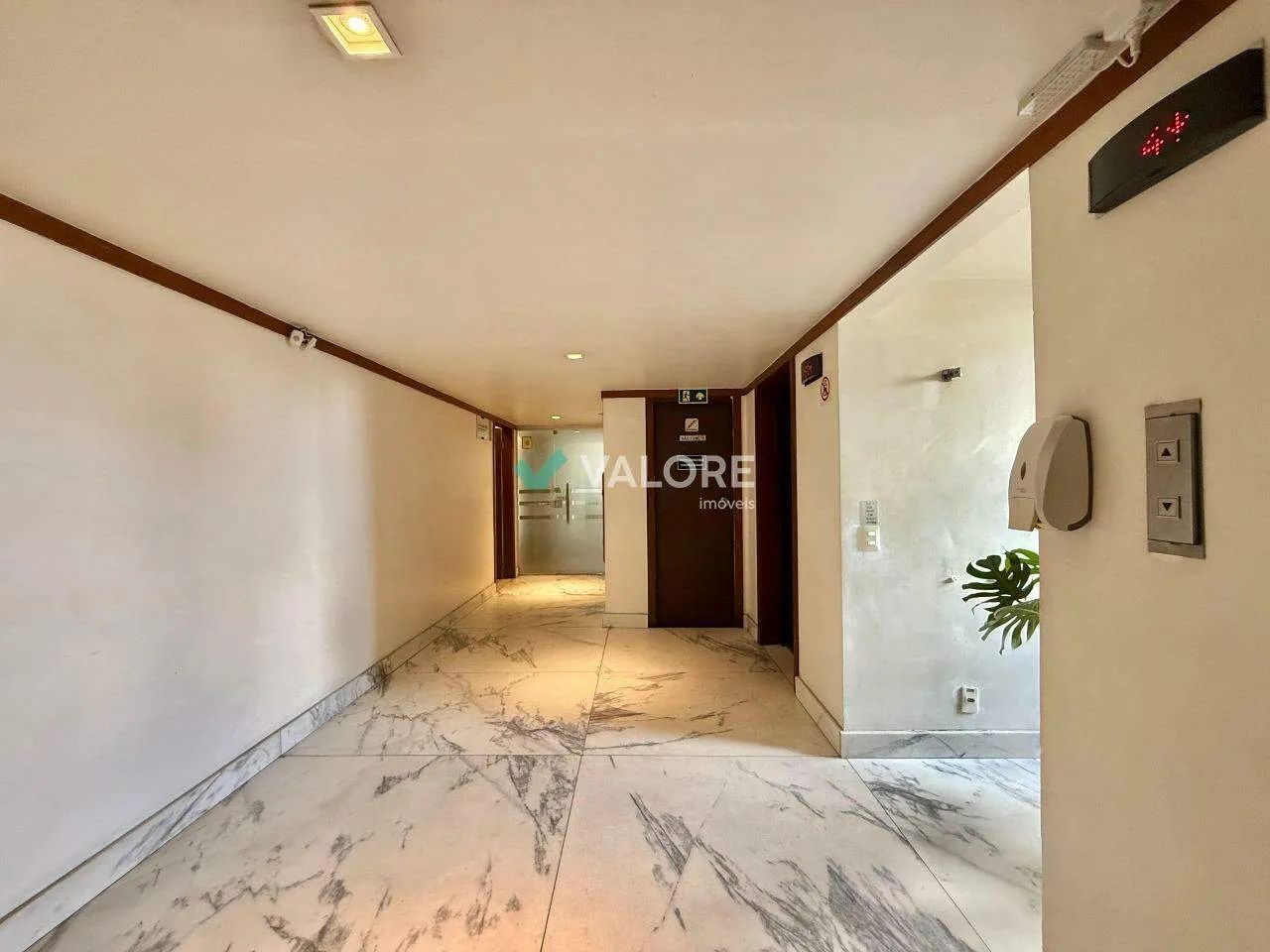 Salas conjugadas/Andar Corrido  Savassi - Foto 11