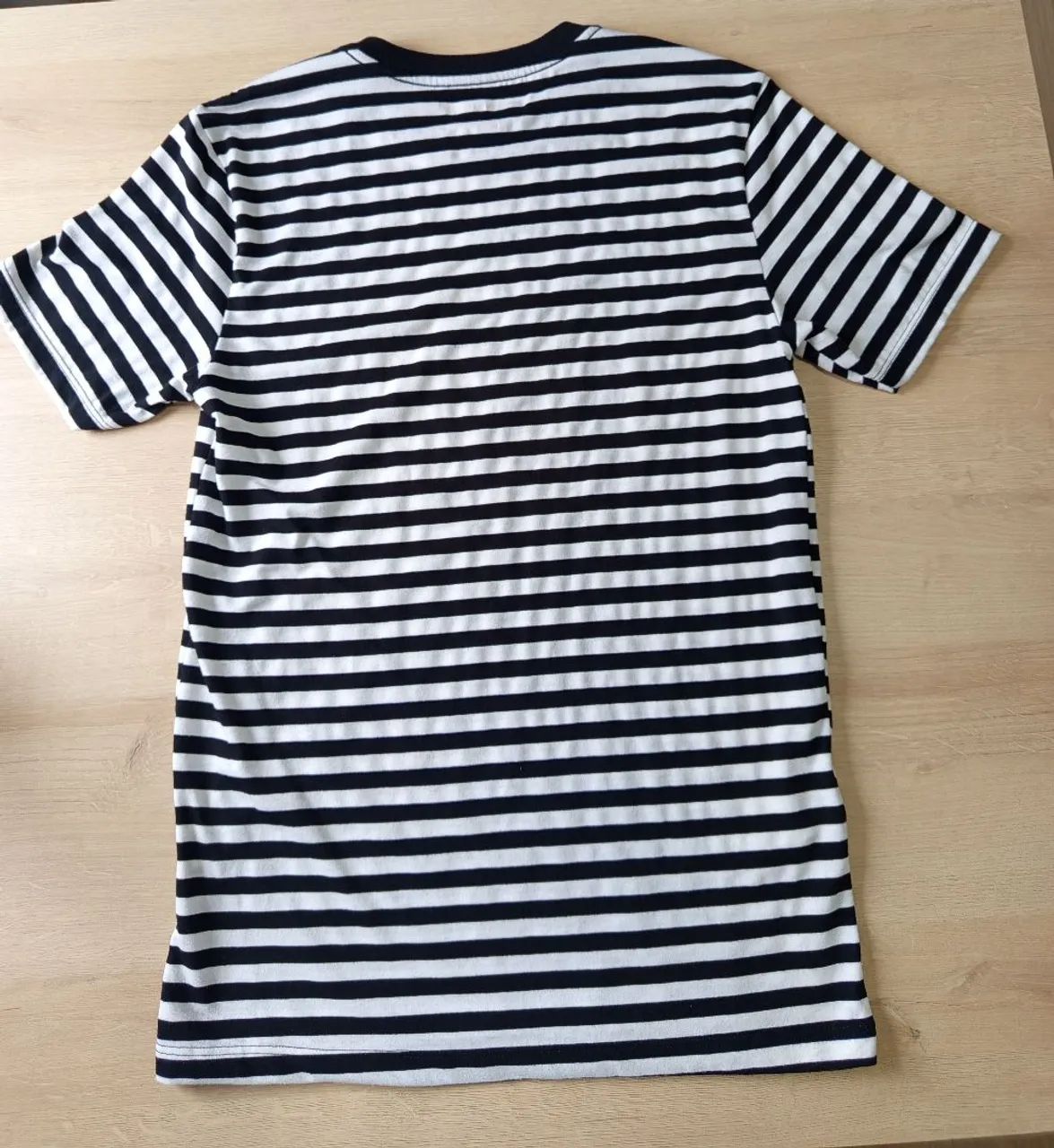 Camiseta listrada  - Foto 2