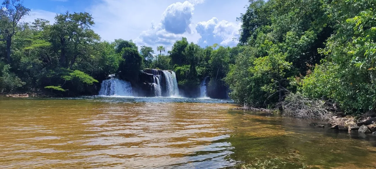 Vende-se Chácara de 3 Hectares - Próxima à Cachoeira do Redondo - Barreiras/BA<br>