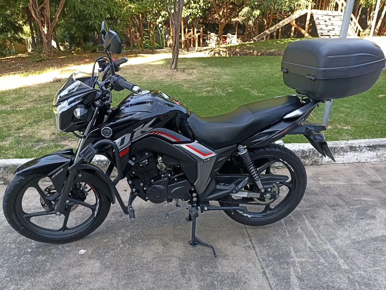 Haojue Suzuki DK 160 (Vendo ou troco por carro)