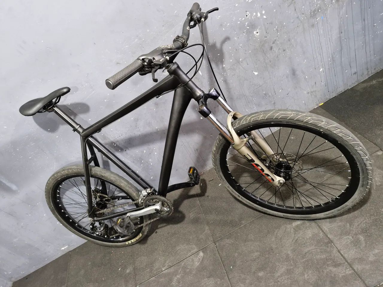Bike aro 26 , quadro  tamanho  21 alta