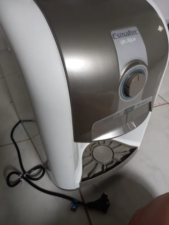 Bebedouro de mesa super novo