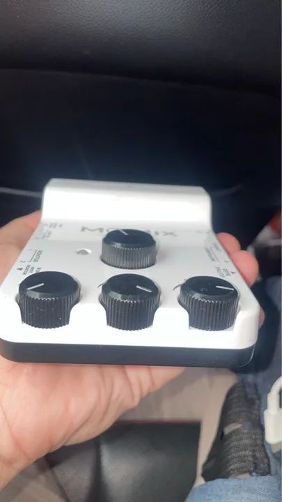 Momix Joyo - Interface de Áudio - Foto 2