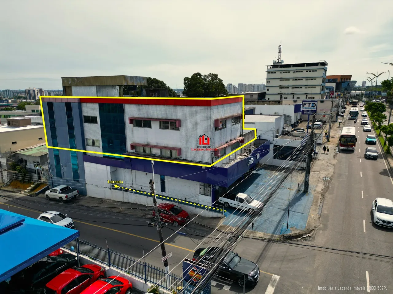 Prédio na Avenida André Araújo Locação!