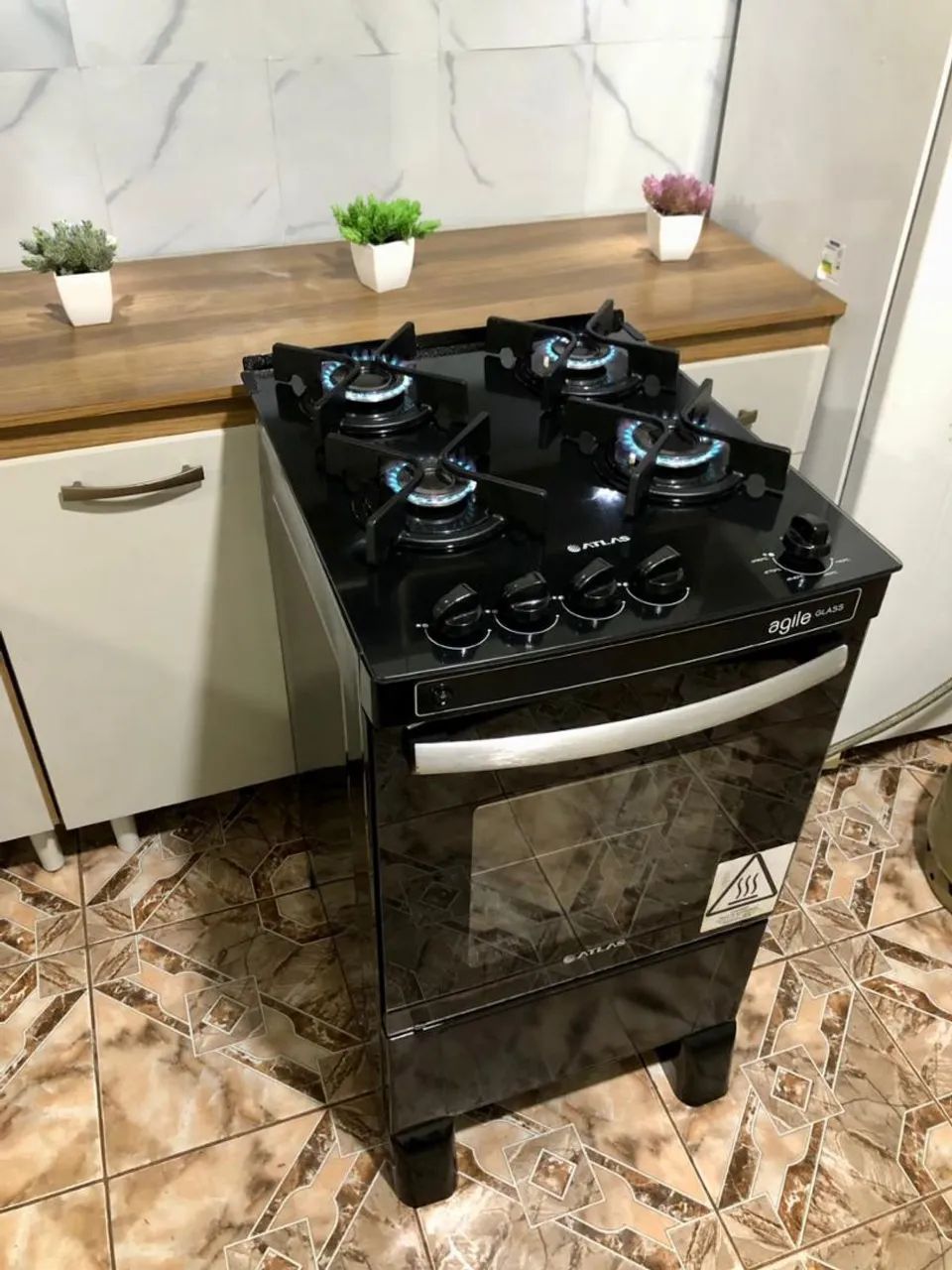 VENDO FOGÃO MODELO ATLAS MESA DE VIDRO 04 BOCAS  - Foto 3