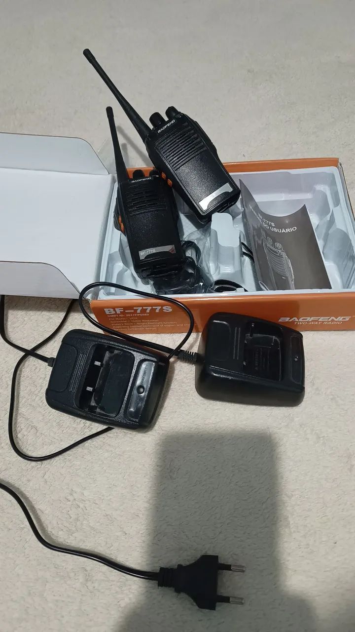 Rádio comunicador64167715995010120