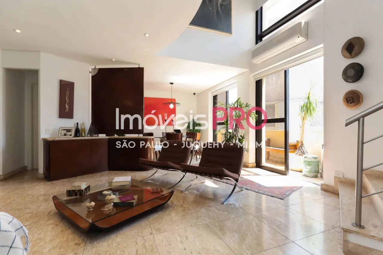 Duplex na Vila Nova Conceição com 136m², 3 quartos (1 suíte), 2 vagas e rico em iluminação - Foto 2