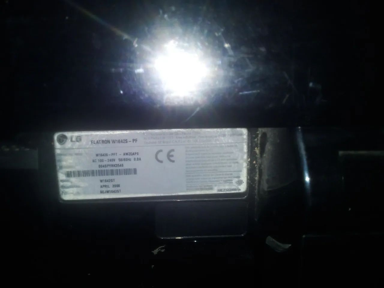 Monitor LG Flatron W1642S 15,6 pol tela liga e apaga - Foto 4