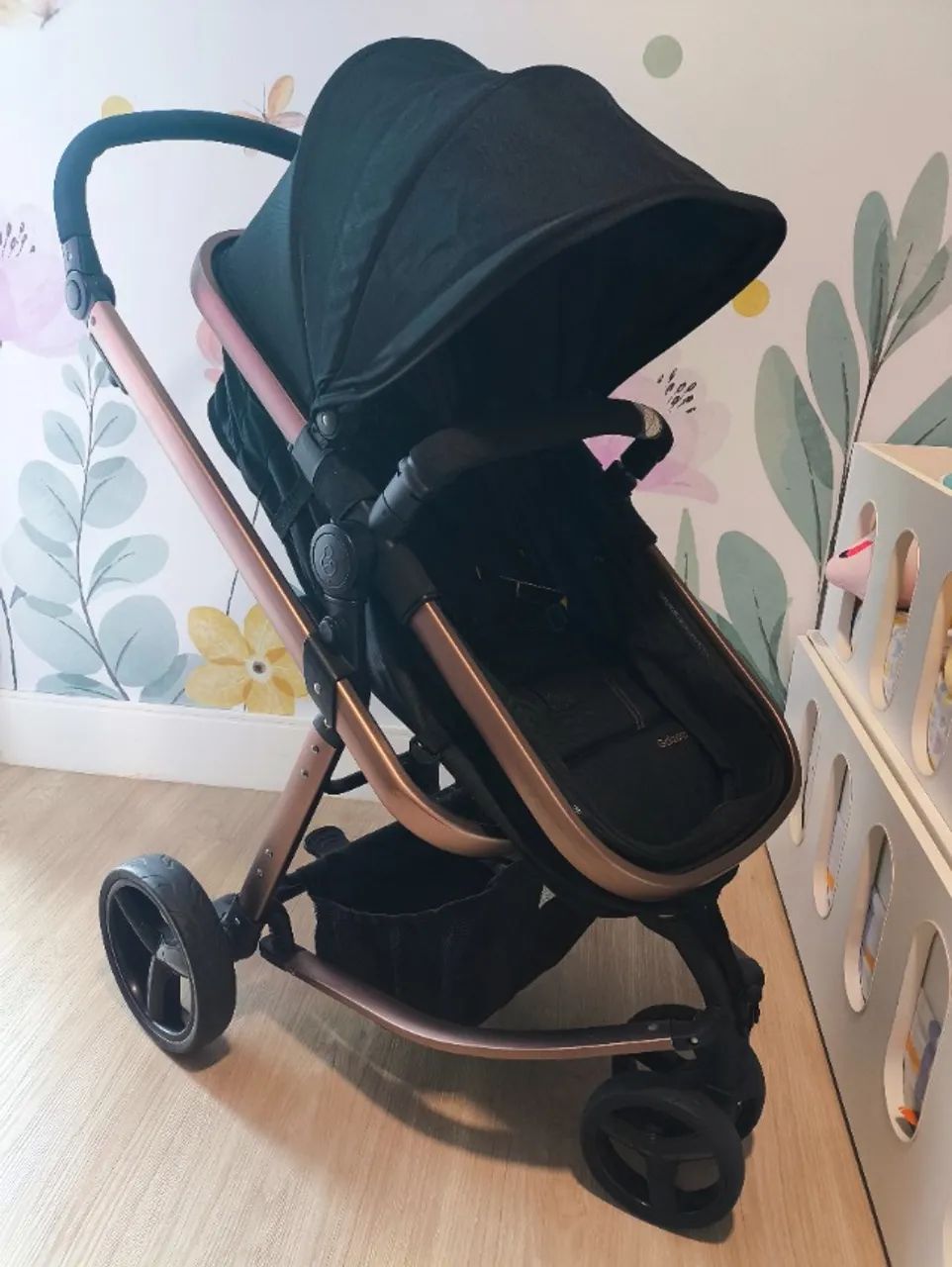 Carrinho de Bebê Galzerano Tessy 2 em 1 + BB Conforto + Base BB Conforto | Ótimo Estado! - Foto 3
