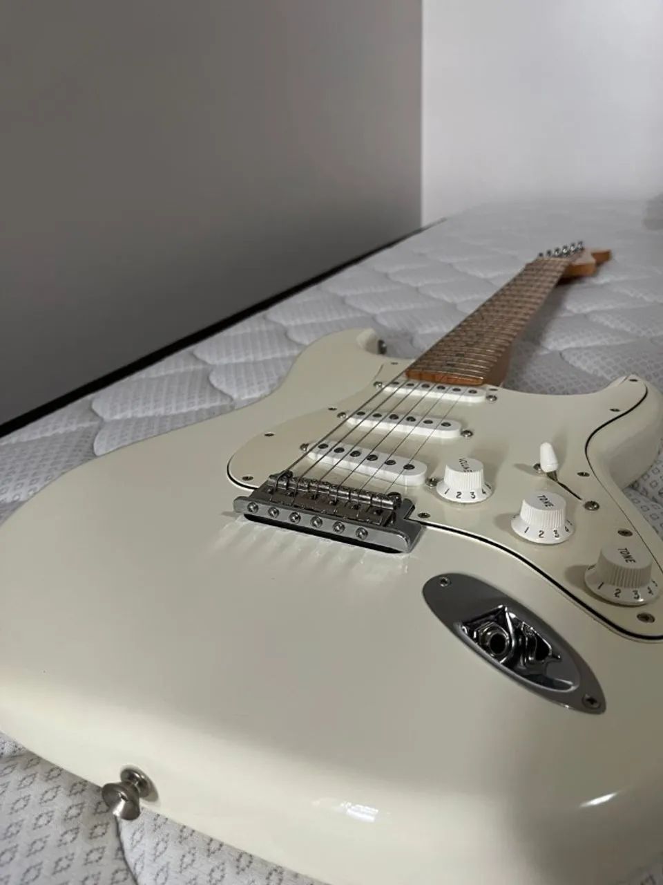 Fender Player Stratocaster Polar White - Original EUA - Foto 3