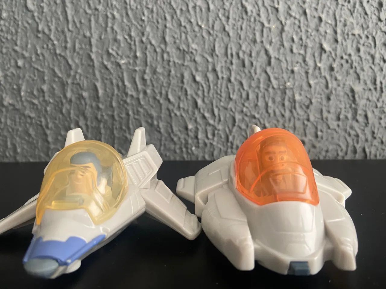 Lote colecionáveis MC  - Foto 2