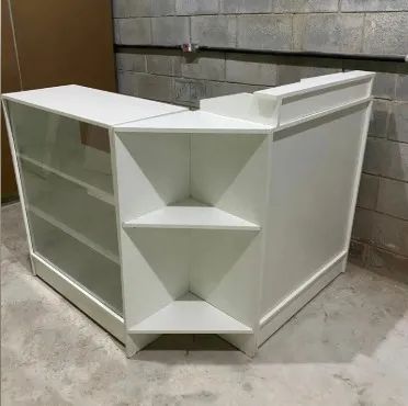 BALCÃO CAIXA + BALCÃO VITRINE EM L