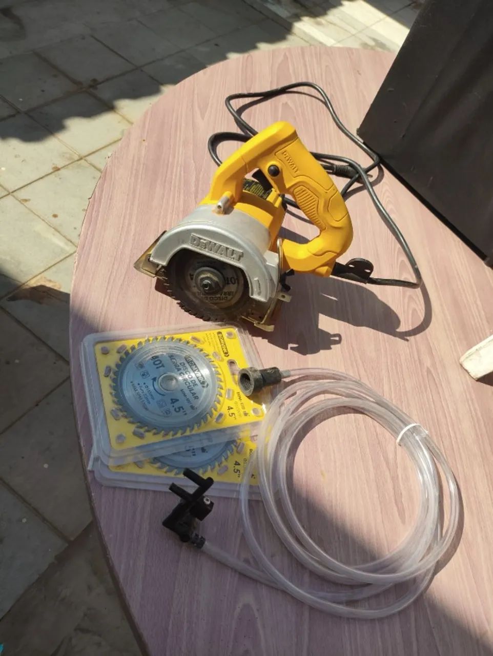 serra marmore Dewal DW862-br