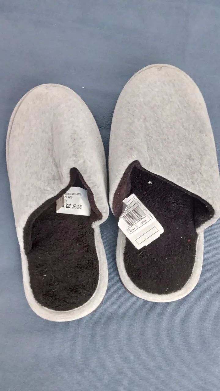 Chinelo  ou  pantufas acolchoado quentinho 