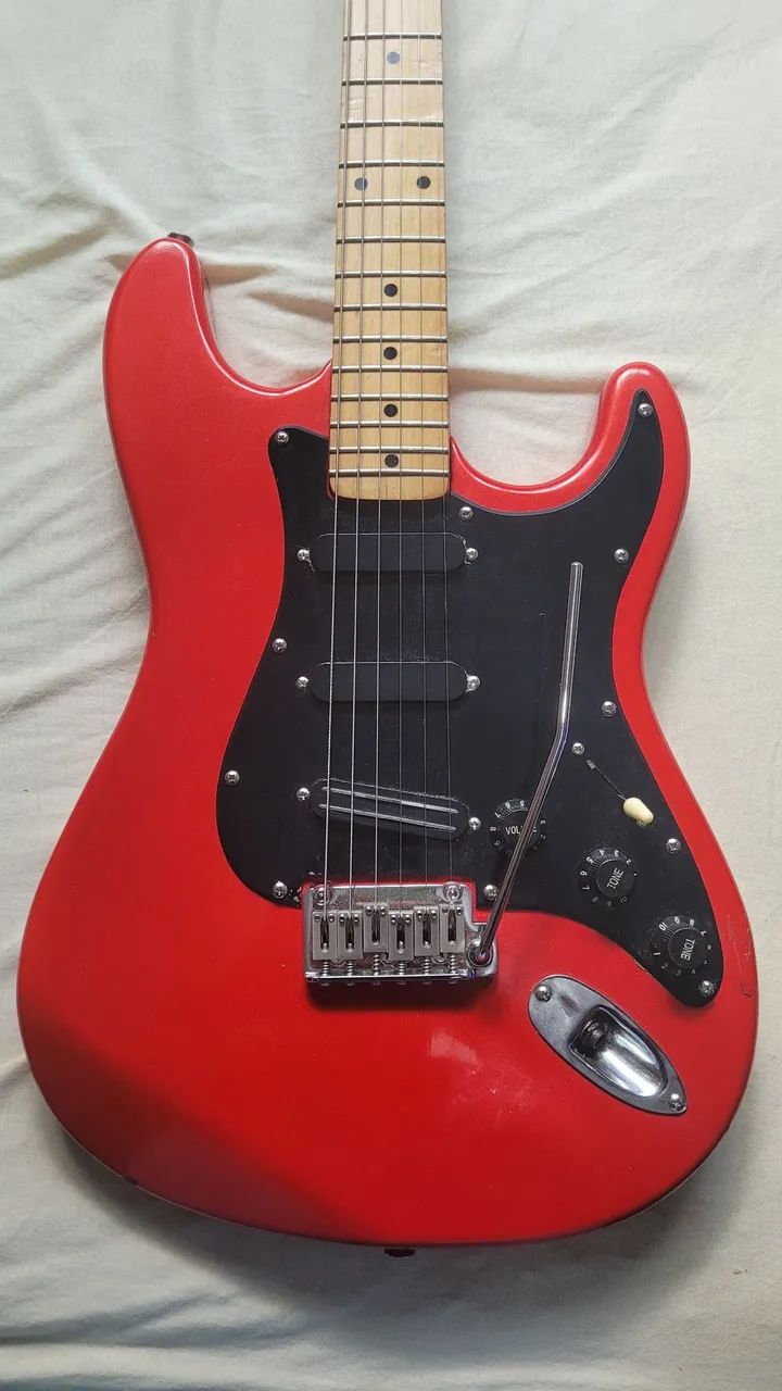 Guitarra Giannini stratosonic com upgrades  - Foto 3