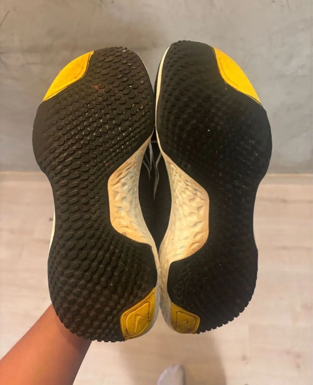 Nike Invincible Run 2 Flyknit Tamanho 39 BR - O mais macio de corrida da Nike! - Foto 3