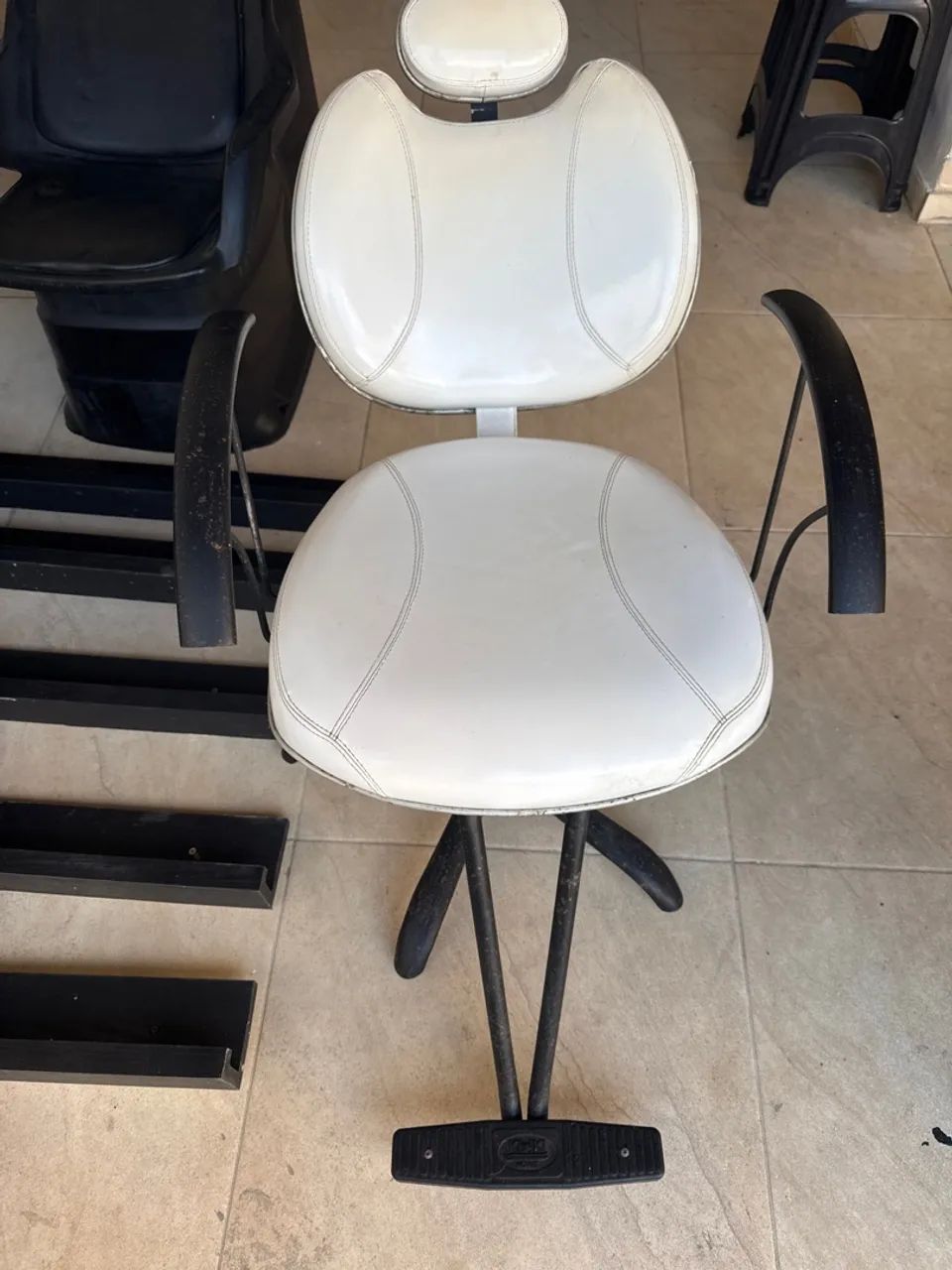 Vende-se itens de Salão de beleza  - Foto 2
