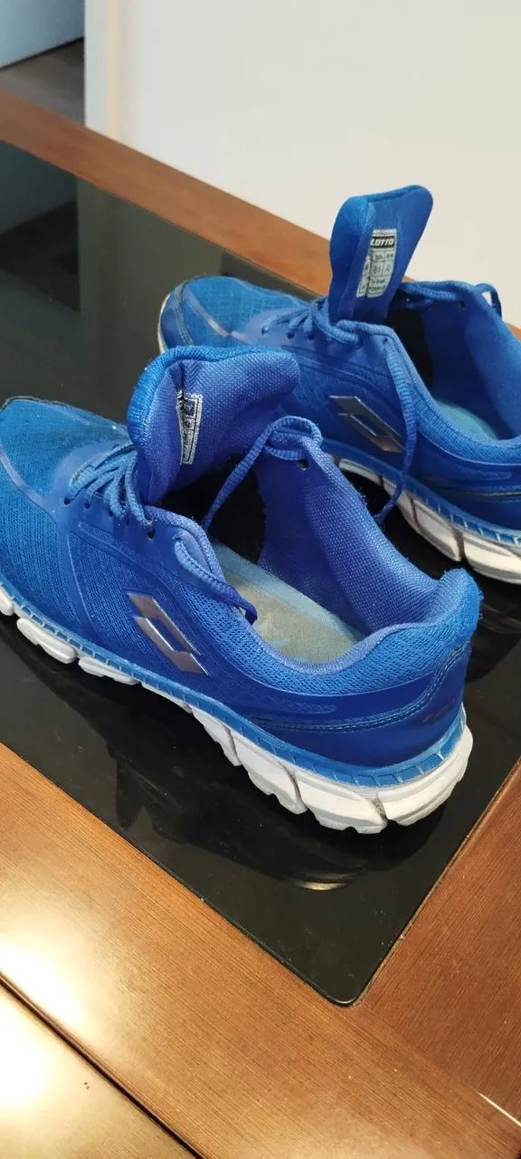 Tenis marca Lotto, tamanho/número 39