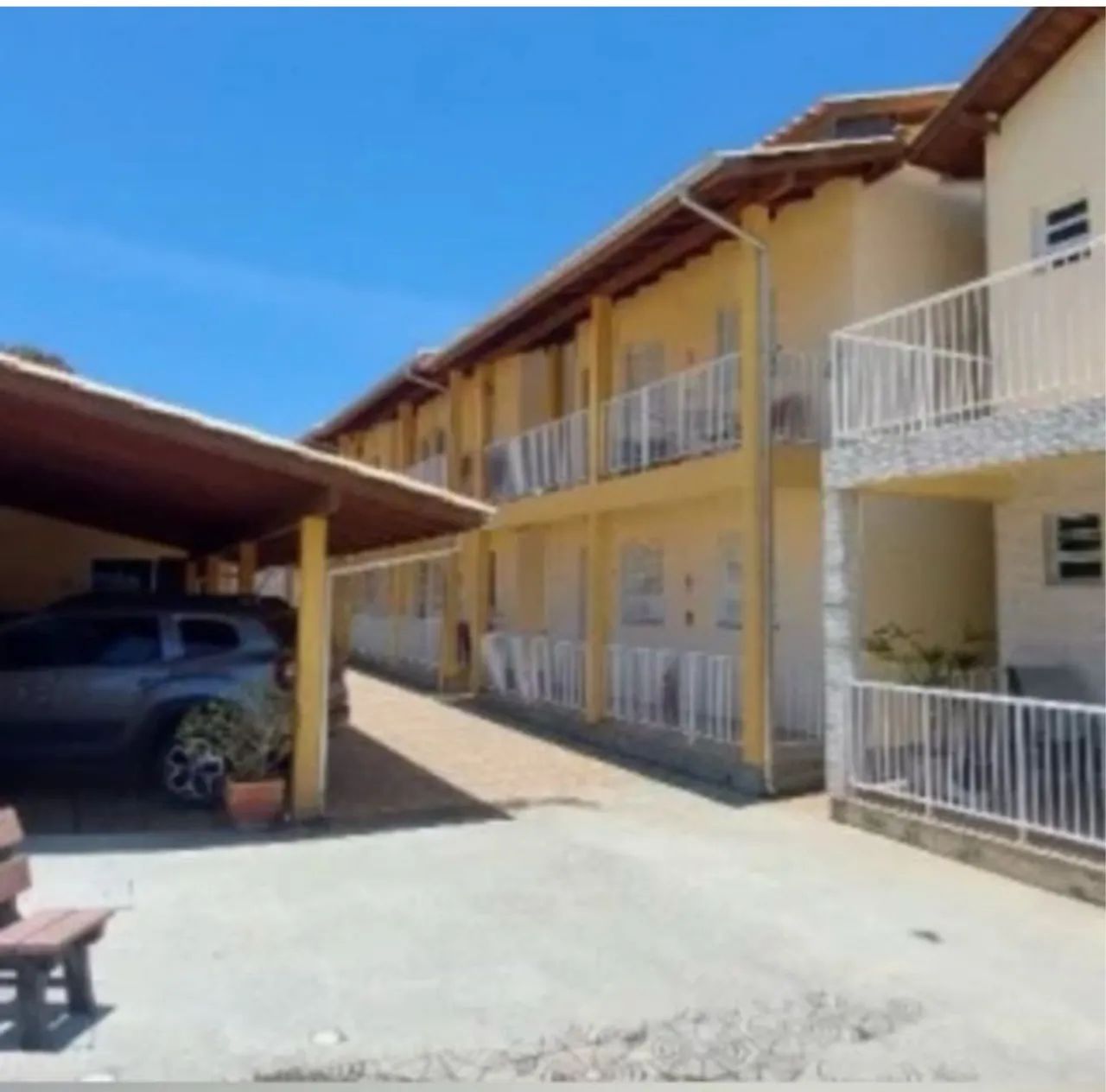 Apartamento 2 dormitórios para alugar na Praia do Campeche